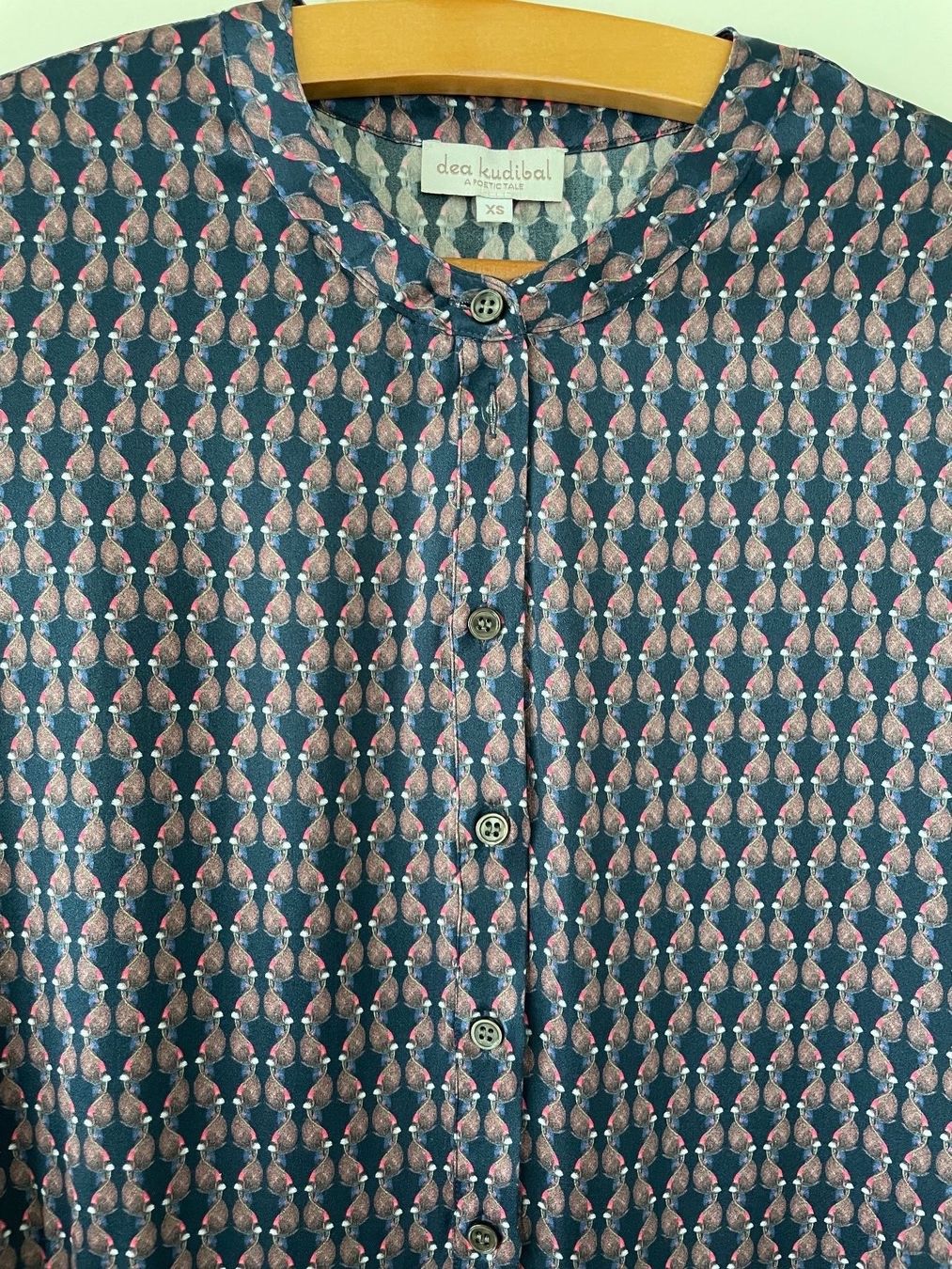 Dea Kudibal Vestiti: DEA KUDIBAL Designer Kleid Seide XS – Nuovo (secondo la descrizione) da Rüschlikon venduto da FTSFTS 1