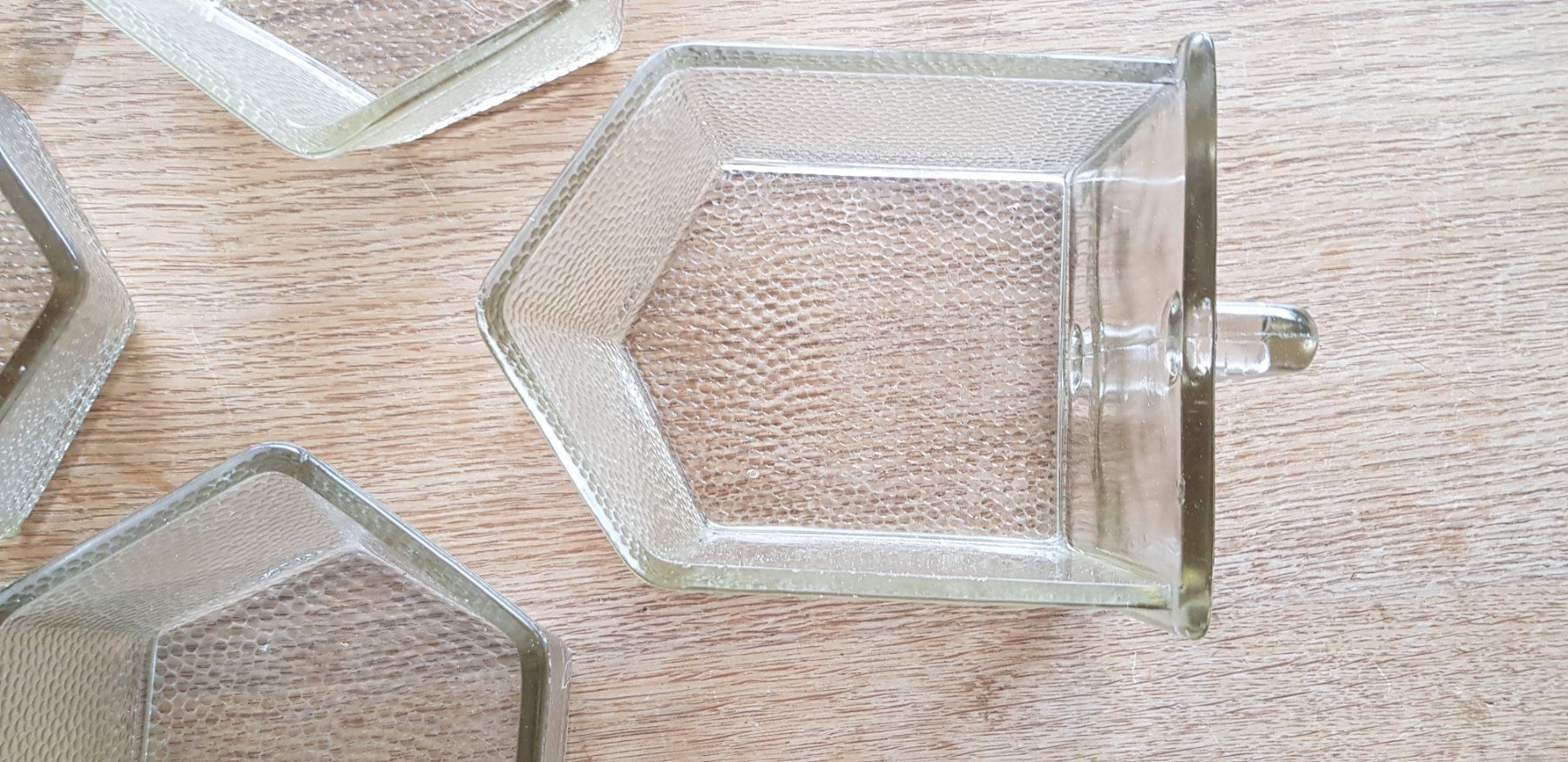 Behälter & Ähnliches: 4 Glasschalen Küchenbuffet – Gebraucht aus Wattenwil von Altels-12 5