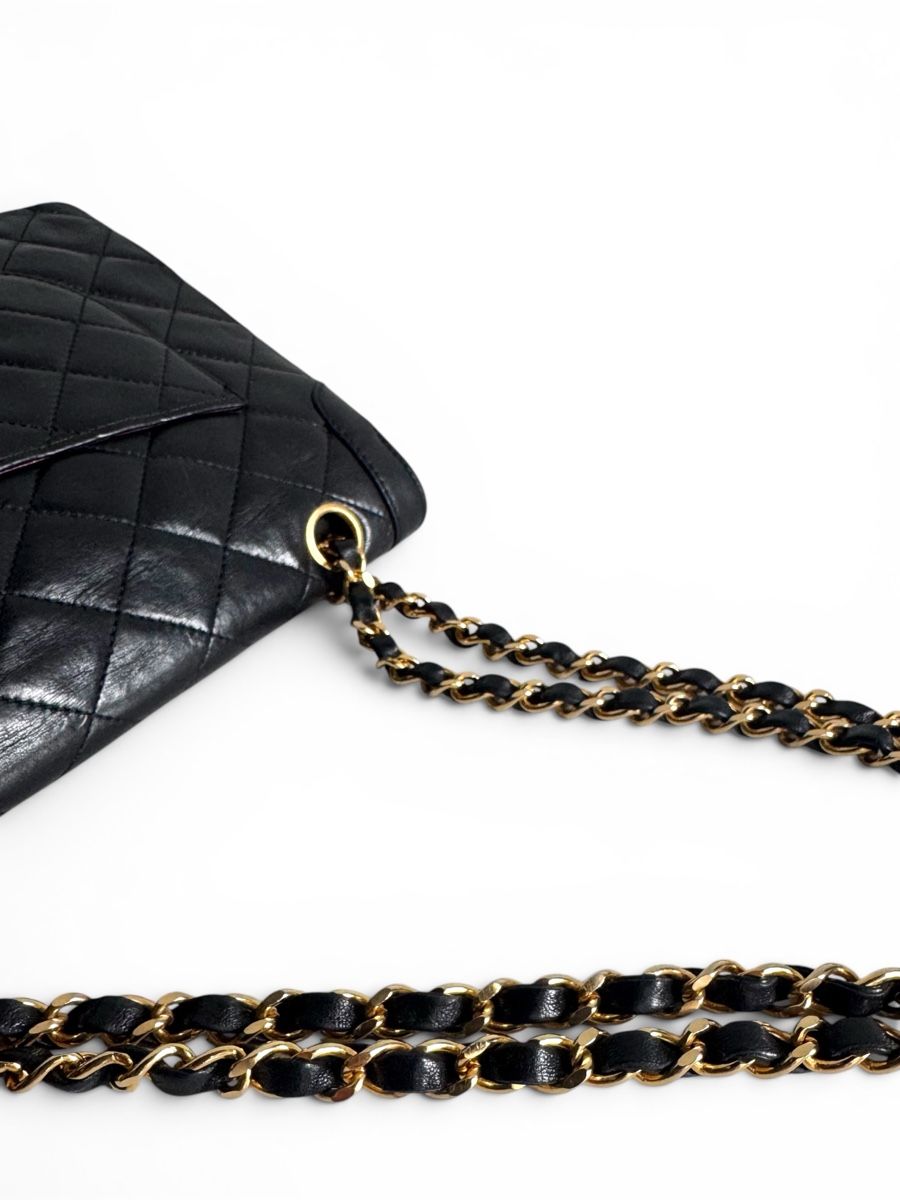 Chanel Borse da donna: CHANEL Lambskin Quilted Medium Double Flap Tasche – Usato da Kriens venduto da hannaandkiko 7