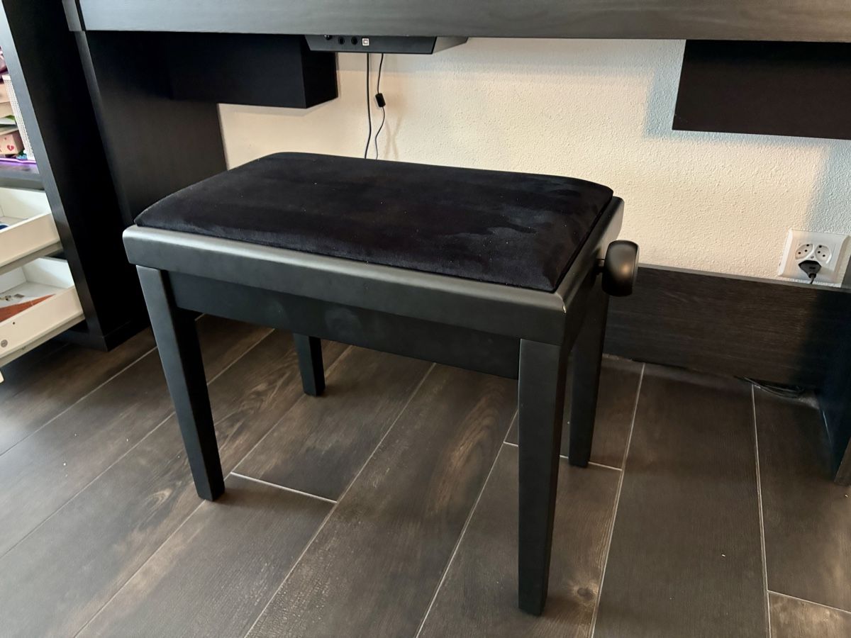 Thomann Strumenti musicali: Digitalpiano Thomann DP-33 B – Usato da Rothenburg venduto da WiJoMa 3