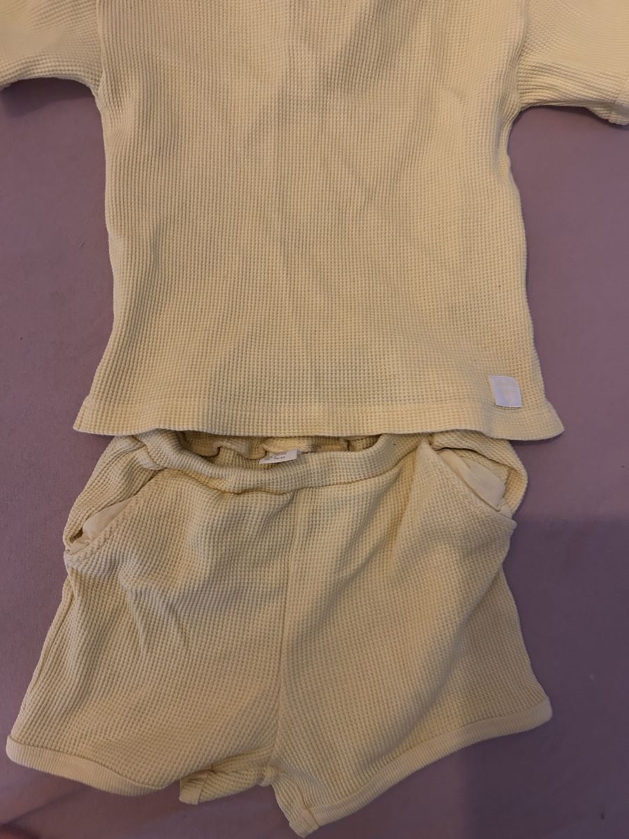 H&M Lotti & Set di vestiti: Sommer Set H+M Baby 92 Gelb – Usato da St. Gallen venduto da oli_ryy9 9