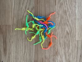 Wurmimitate Fliegenfischen, Neonfarben