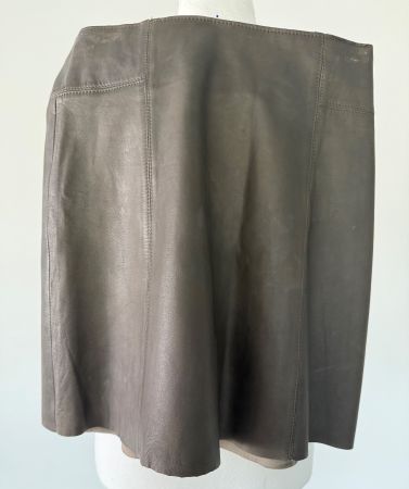 Lederrock Olivegründ Damen Grösse M sehr guter Zustand