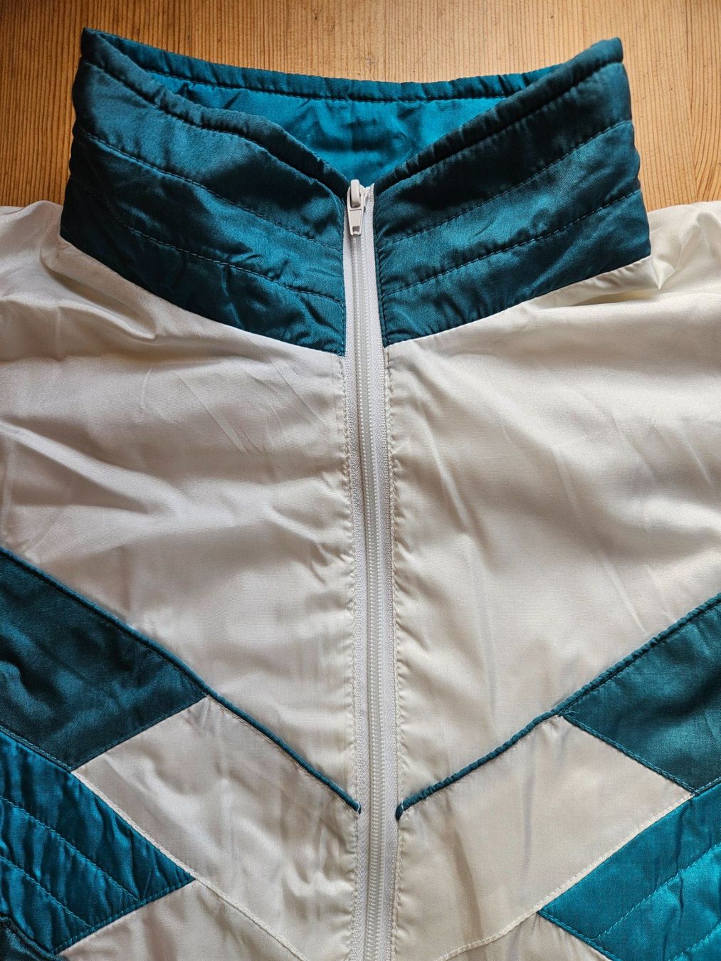 Giacche: Jacke Grösse 40 retro vintage – Usato da Hägglingen venduto da United-Village-Trade 2
