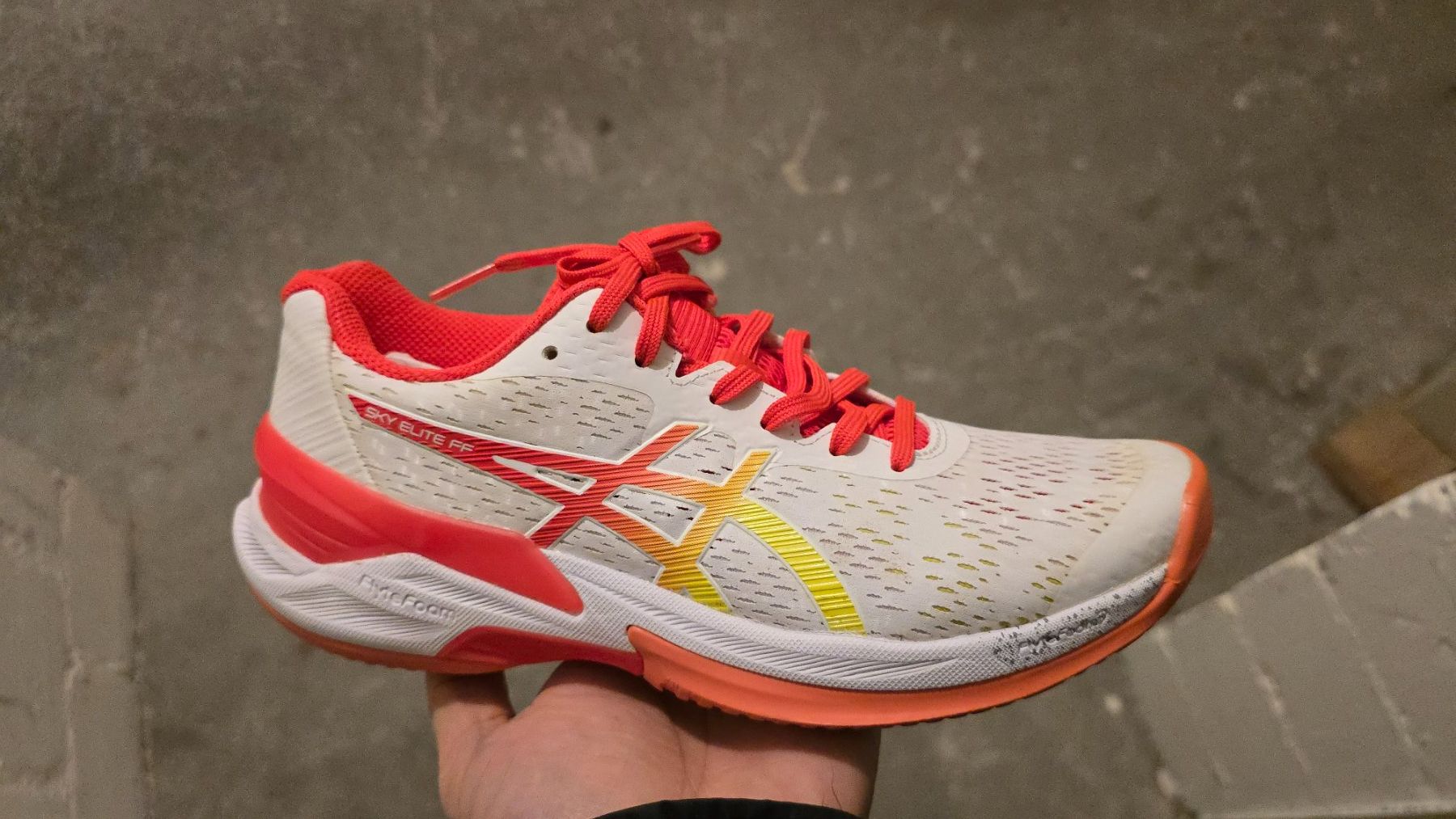 Asics Scarpe da donna: Asics SKY Elite FF  EU 39 – Nuovo (secondo la descrizione) da Wallisellen venduto da theblacksheep 1