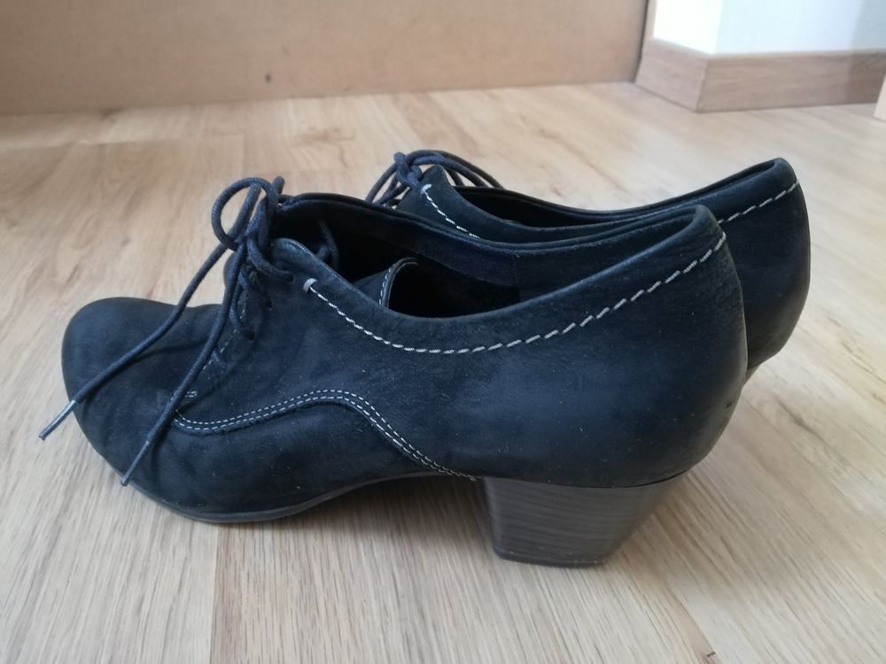 Chaussures femmes: Tamaris Lederschuhe m. Absatz elegant Büro Freizeit Vintage – D'occasion à Bütschwil par man_7zly 1