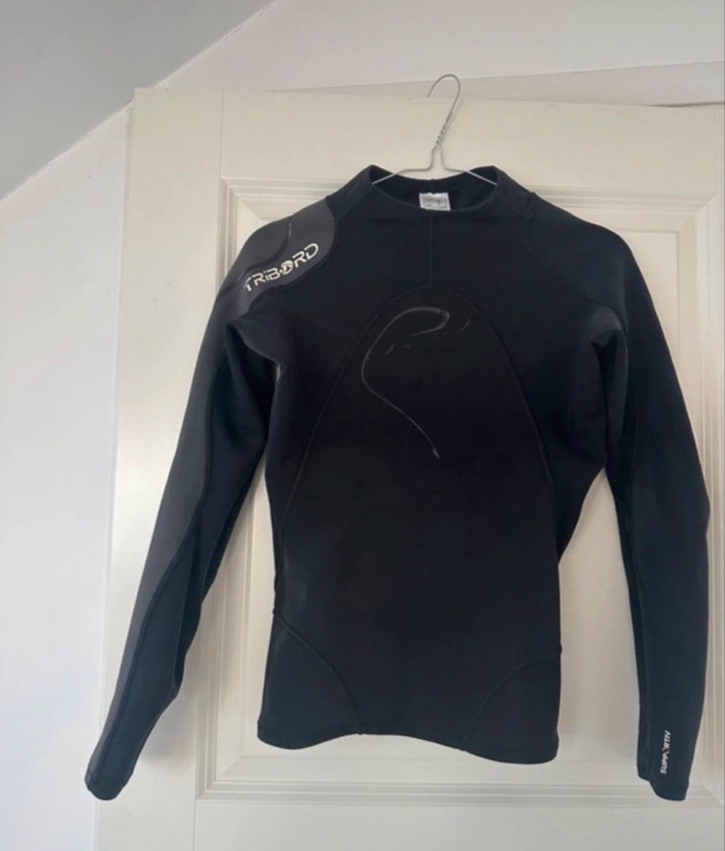 Badekleider & Bikinis: Tribord Neoprene Top Badelycra Schwarz – Gebraucht aus Uster von Monika_OB 7