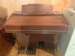 Wunderschöne braune Kawai Orgel 110x116.2x55