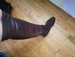 Schöner Overknee Stiefel in Rehbraun