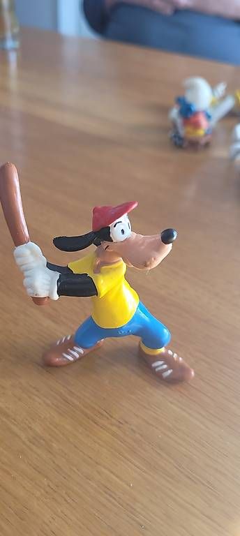 Statuette: Goofy – Usato da Kloten venduto da martina1895 1