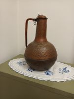Antica brocca vintage in rame martellato  45cm