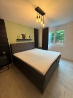 Boxspringbett dunkelgrau mit Topper 180x200cm neuwertig