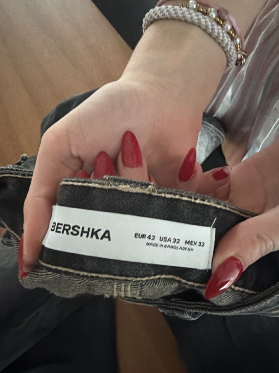 Bershka Jeans: Baggy Jeans – Usato da Dietikon venduto da me9_mh2j 2