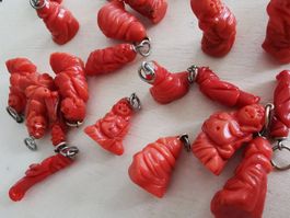 Lagerverkauf / Restposten –  Figuren aus natürlichen Koralle