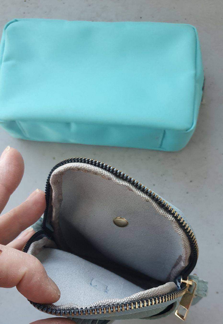Christian Lacroix Borse da donna: Trousse voyage Christian Lacroix + tél case – Usato da Servion venduto da meno999 1