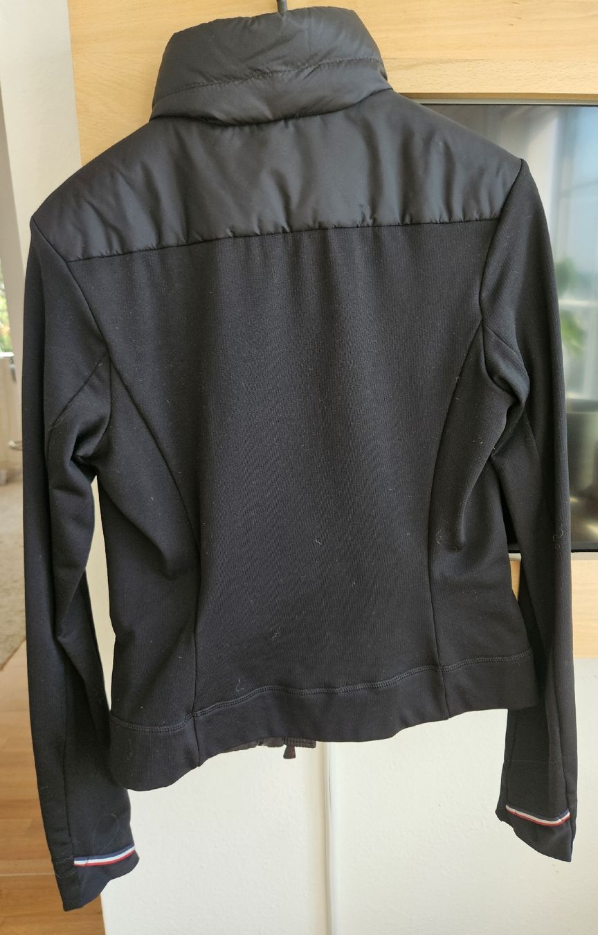 Moncler Giacche: Moncler Jacke, nur einmal getragen, XS – Nuovo (secondo la descrizione) da Zollikon venduto da Oksana206 4