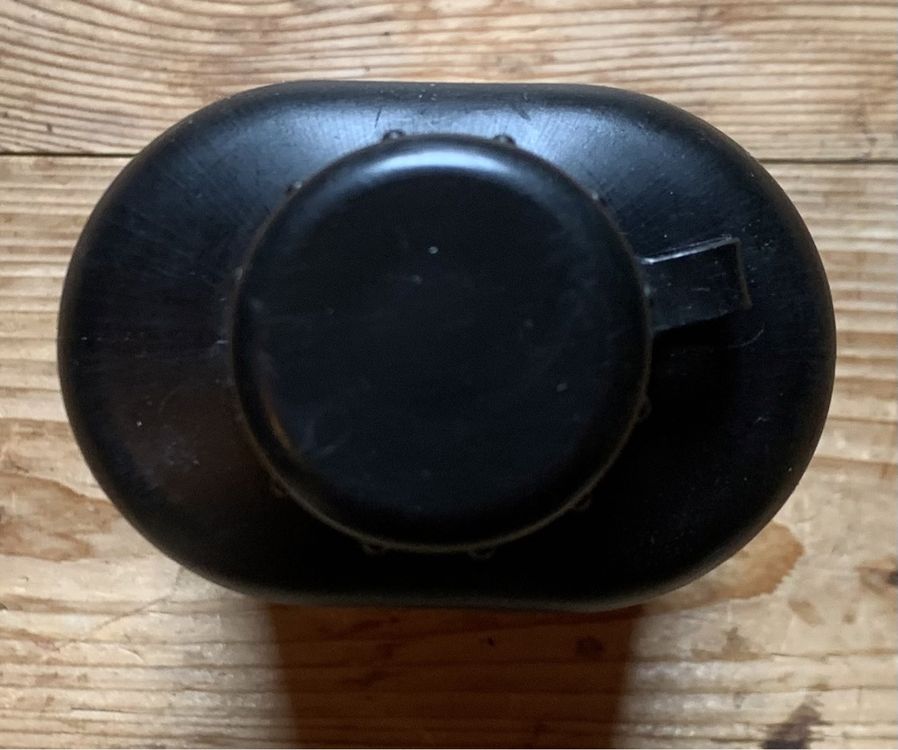 Feldflasche der CH Armee 3