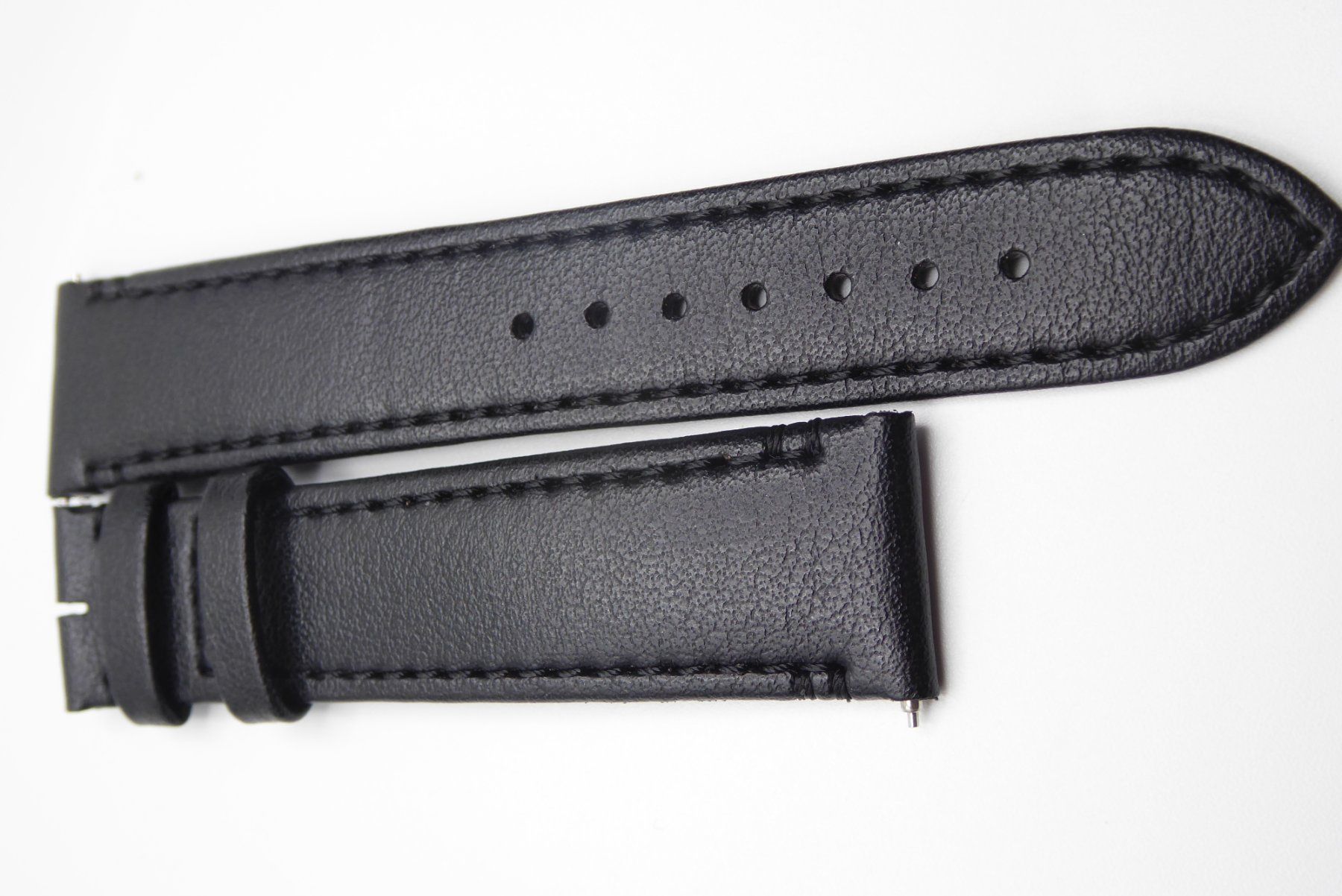 Cartier Bracciali & Braccialetti: Cartier black Leather strap 18mm – Nuovo e nell'imballaggio originale da Geneve venduto da adr_xk6n 5