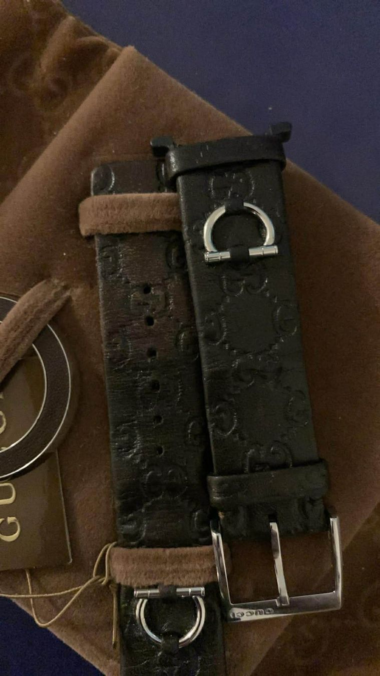 Gucci Orologi: GUCCI Uhr  2 Stuck Leder – Usato da Bern venduto da waves0 3