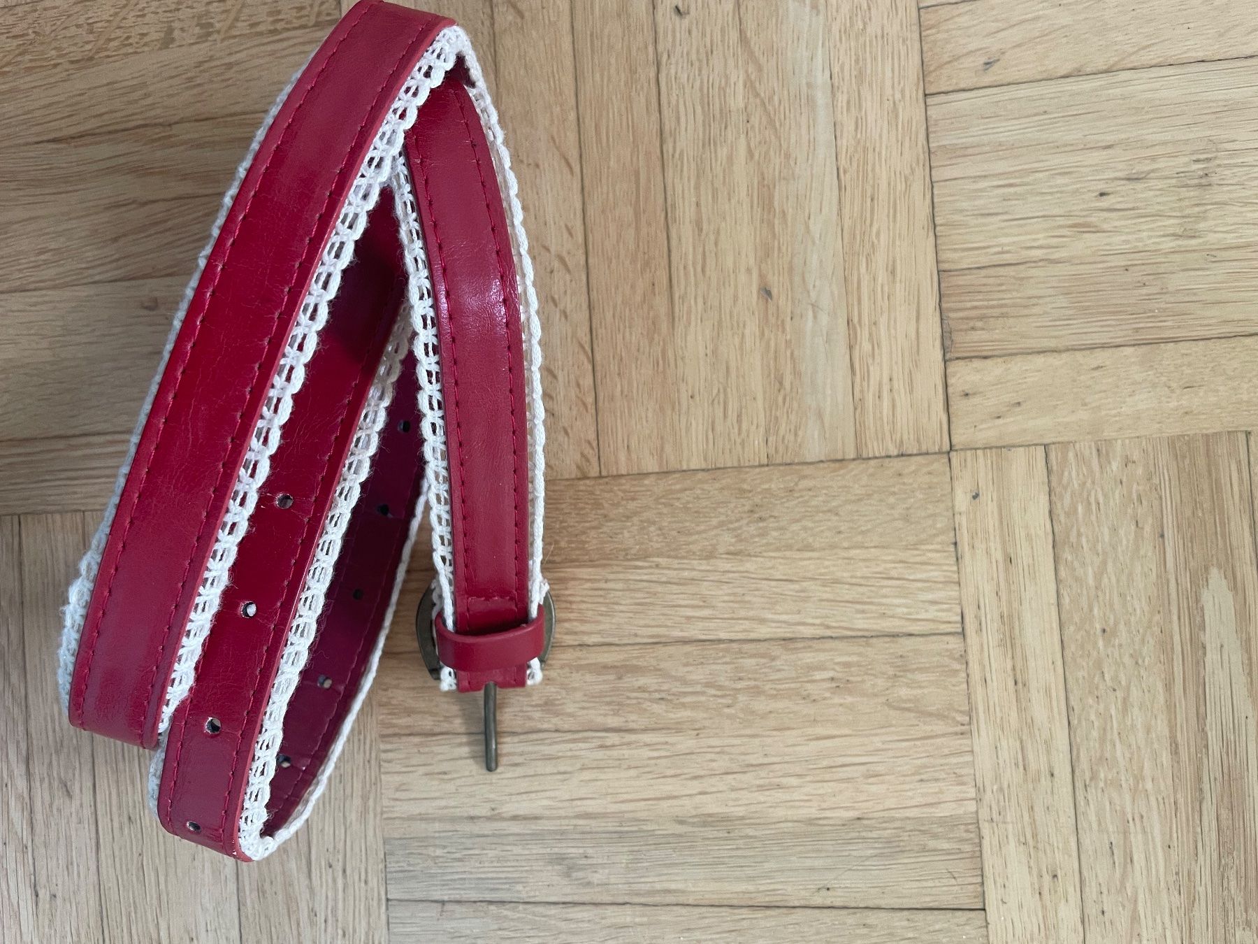 Gürtel: Vintage Ledergürtel – Gebraucht aus bern von frauschenk