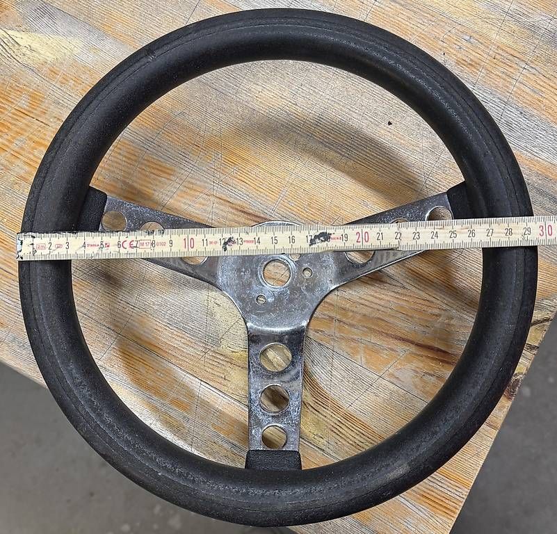 Tutti pezzi di ricambio auto: Us Car Lenkrad Sportlenkrad  – Usato da Dintikon venduto da Lucky_0815 1