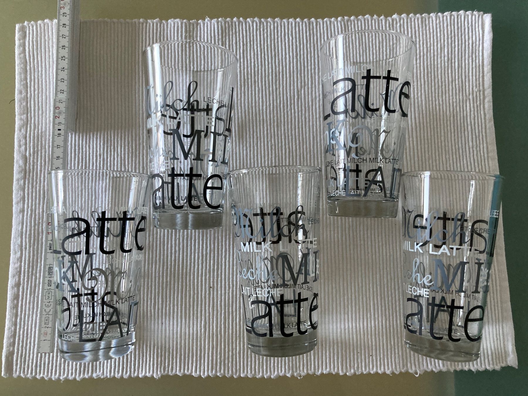 Gläser: Set: 5 Stück Gläser "Milch" – Gebraucht aus Samedan von chickenrun01 1