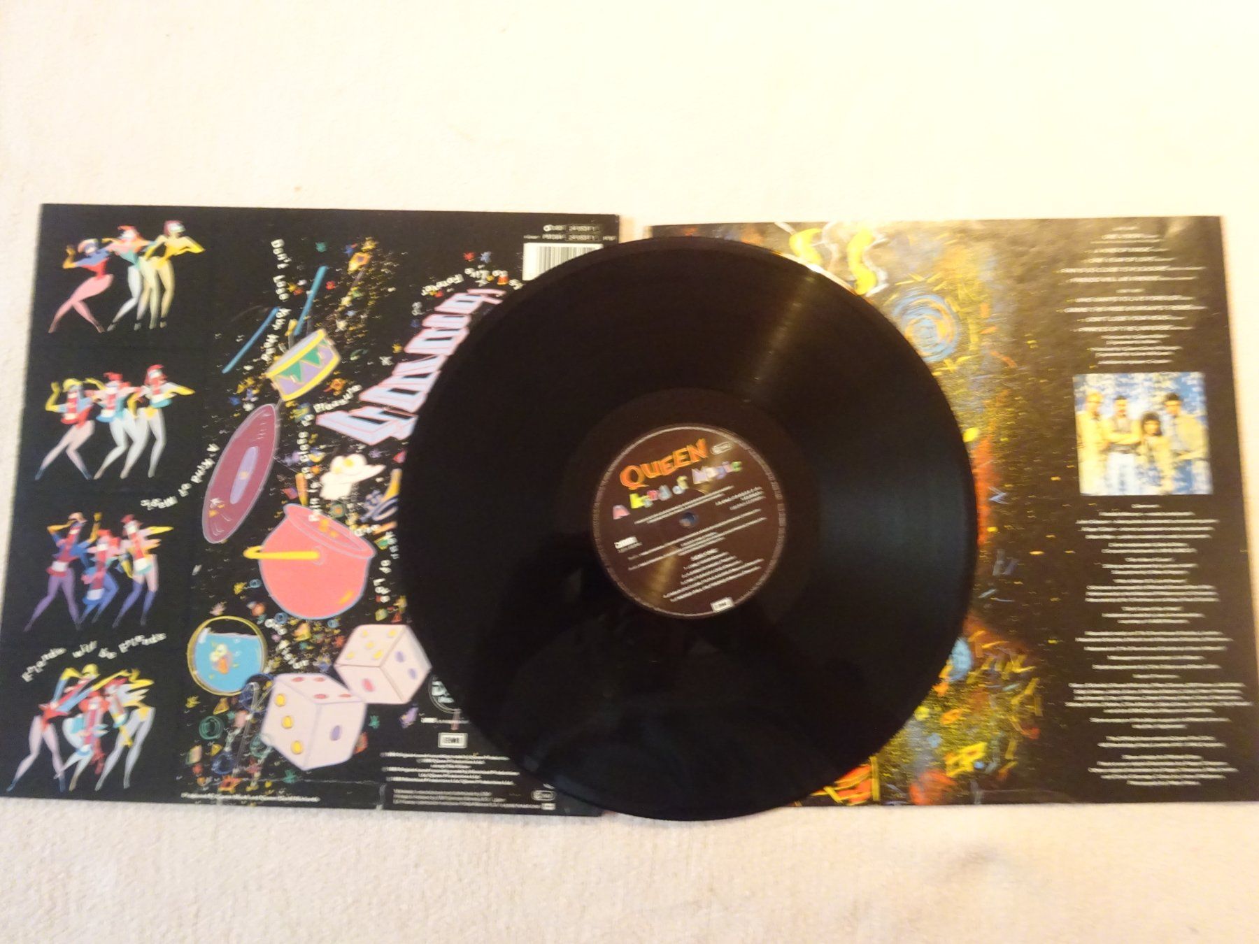 Schallplatten: QUEEN ** A KIND OF MAGIC ** EXCELLENT – Gebraucht aus Luzern von xrayspex99 1