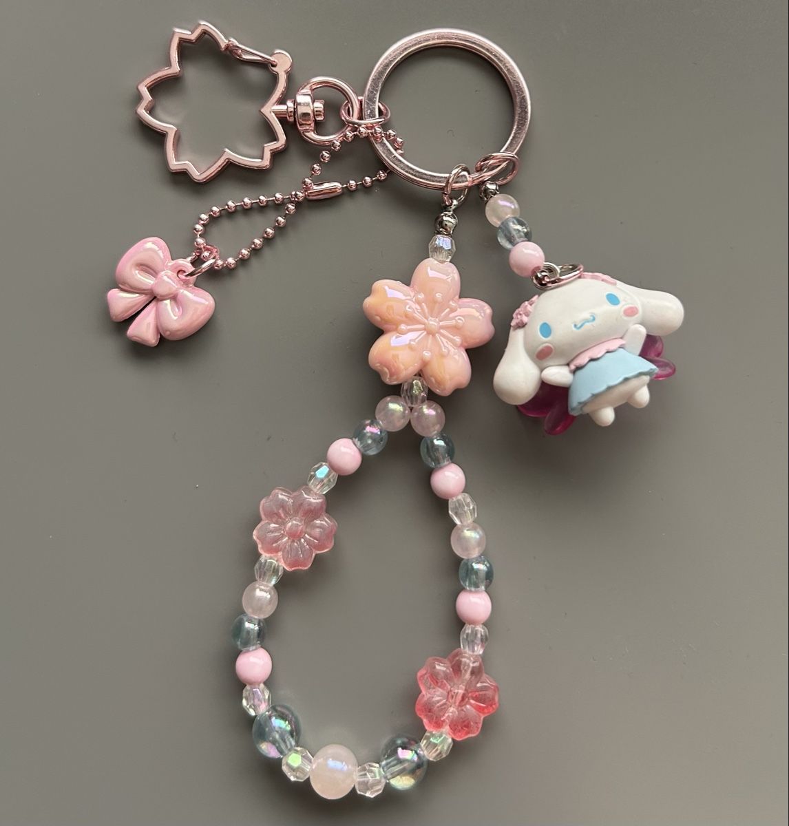 Sanrio Porte-clés: Hello Kitty Anhänger  – D'occasion à Basel par lenarrari