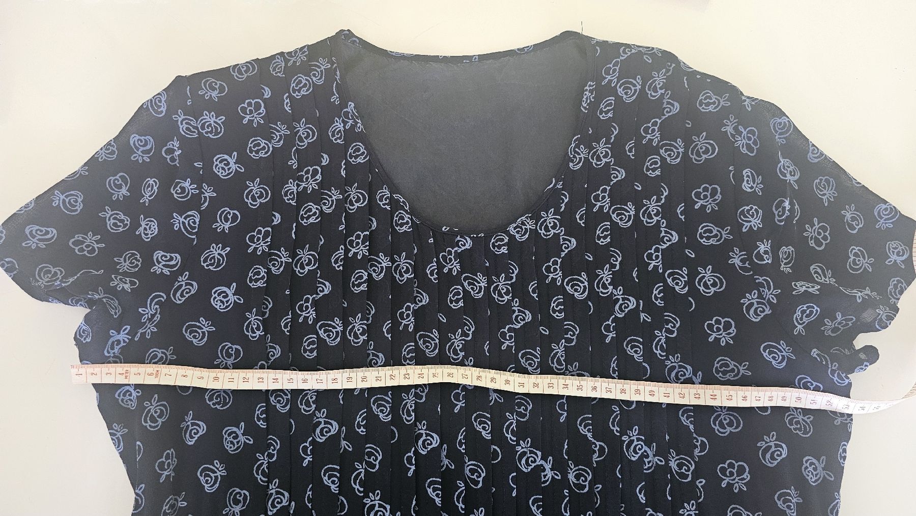 Kleider: Kleid kurzarm blumenmuster blau Grösse M  – Gebraucht aus Aarau von Mery6 3