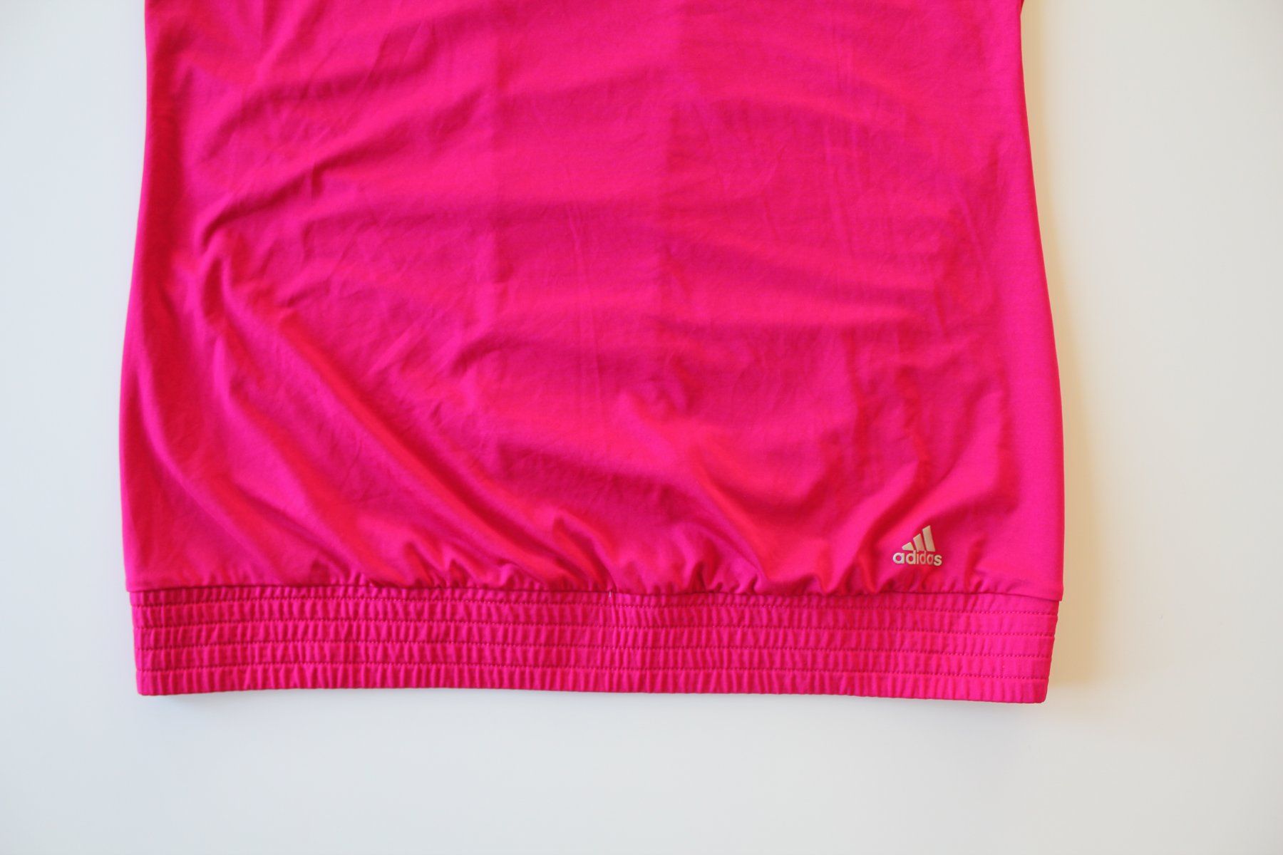Adidas T-Shirts: T-shirt Adidas climacool rose taille env. M – Gebraucht aus Peseux von Gilloss 2