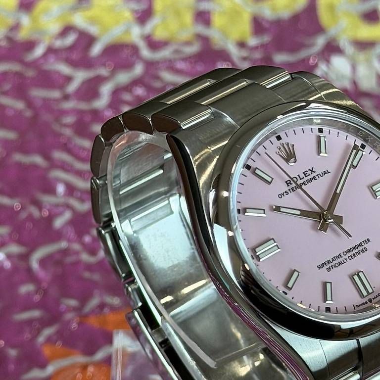 Montres: Rolex Oyster Perpetual 36mm 126000 – D'occasion à Genève par minty.watches 5