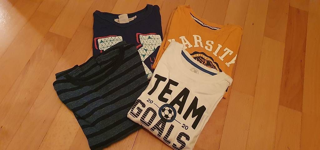 Lotti & Set di vestiti: 4x Langarmshirts – Usato da Uitikon Waldegg venduto da sgrimmer