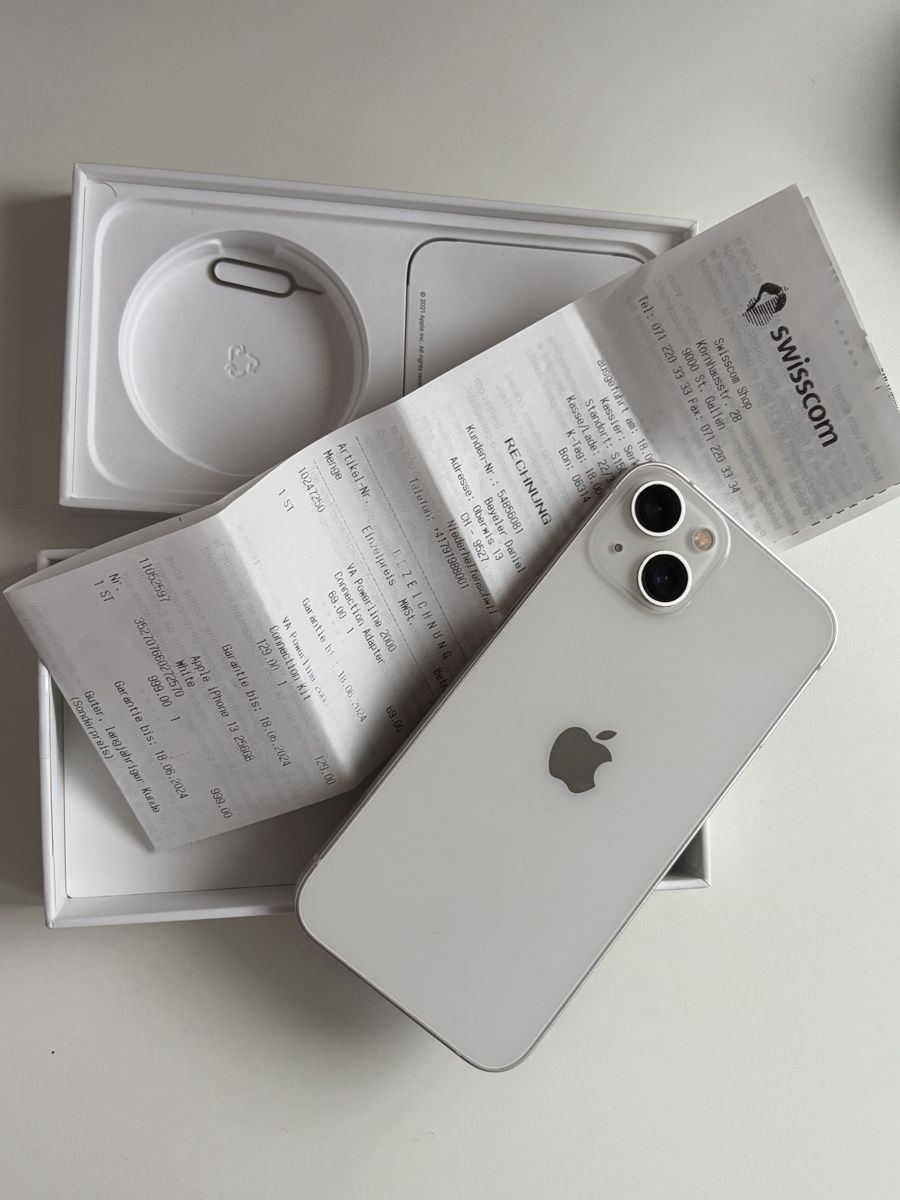 Apple Portables: iPhone 13  – D'occasion à Zürich par _Sophia_Beyeler_