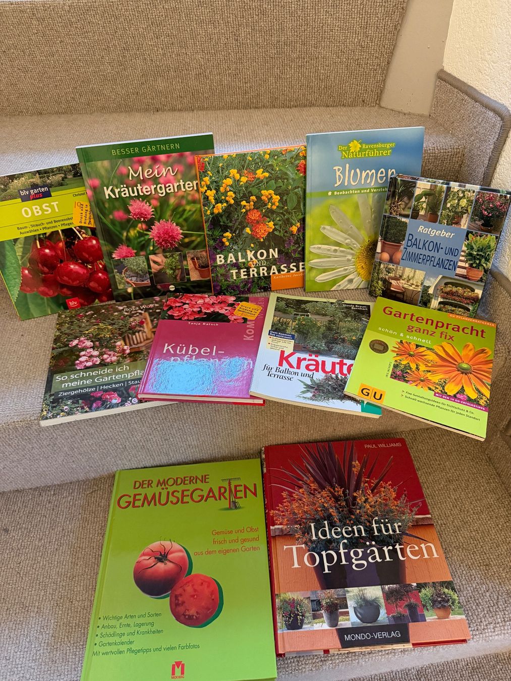 Libri: Garten - Pflanzen Ratgeber Bücher Set – Usato da Abtwil SG venduto da Philemon08