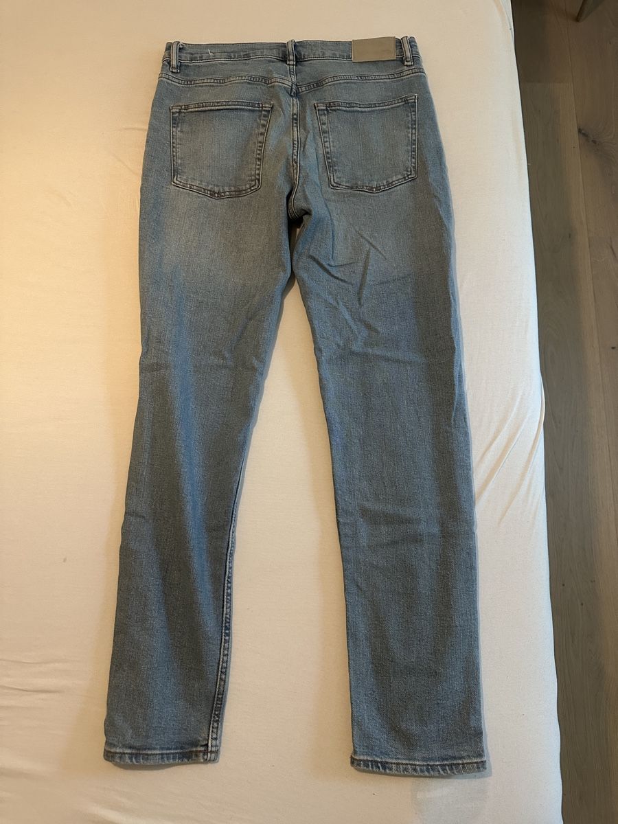 Zara Jeans: Jeans Zara – Usato da Bärschwil venduto da j_18996 2