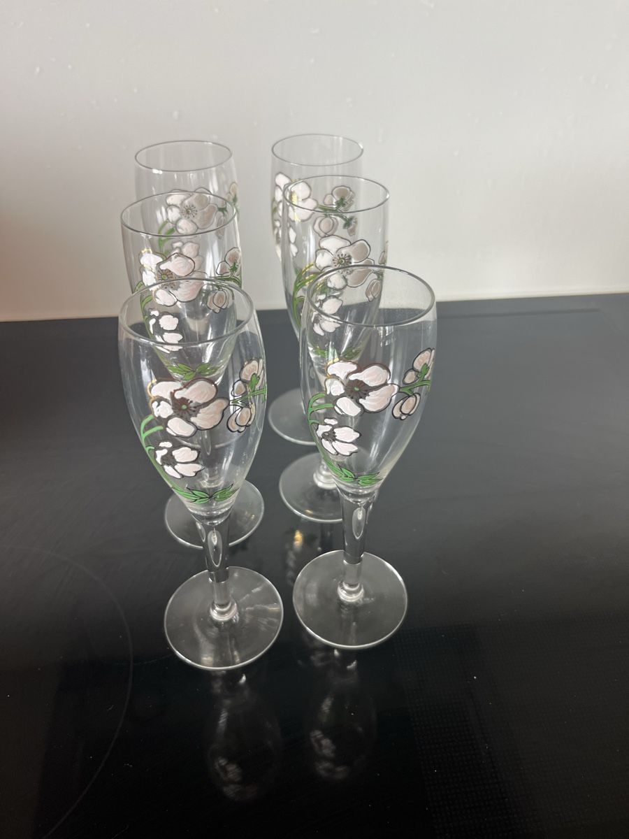 Gläser: 6 Champagnergläser Perrier Jouet. – Neu (gemäss Beschreibung) aus Saanen von SoniaMichaela 2