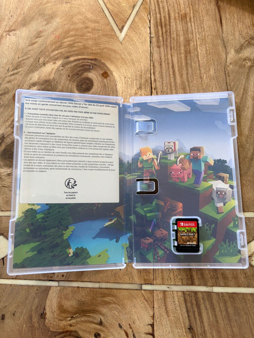 Nintendo Spiele: Minecraft Nintendo Switch Spiel – Gebraucht aus Oberweningen von Achille.3 2