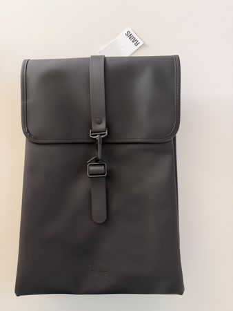 Sac à dos RAINS noir – neuf avec étiquette