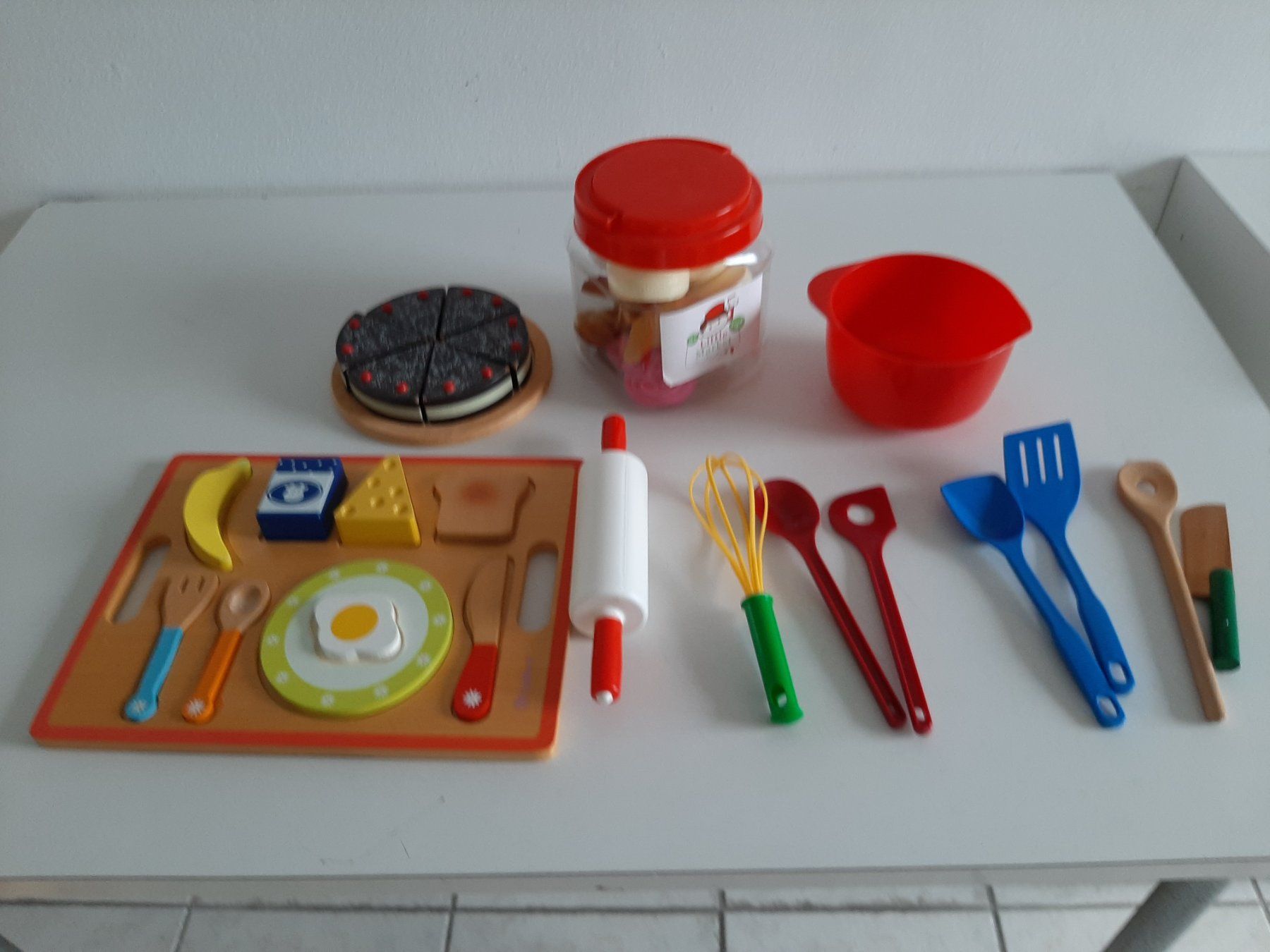 Giocattoli: Kinderküchenzubehör-Set – Usato da Brissago venduto da lucabell