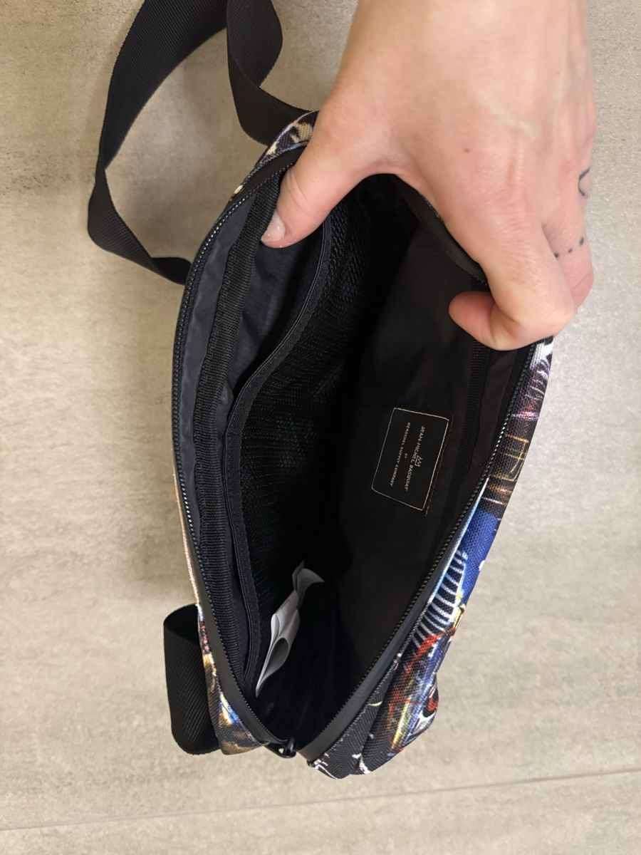 Herschel Borse: Borsello Herschel x Basquiat – Usato da Lugano venduto da sheshe26 2