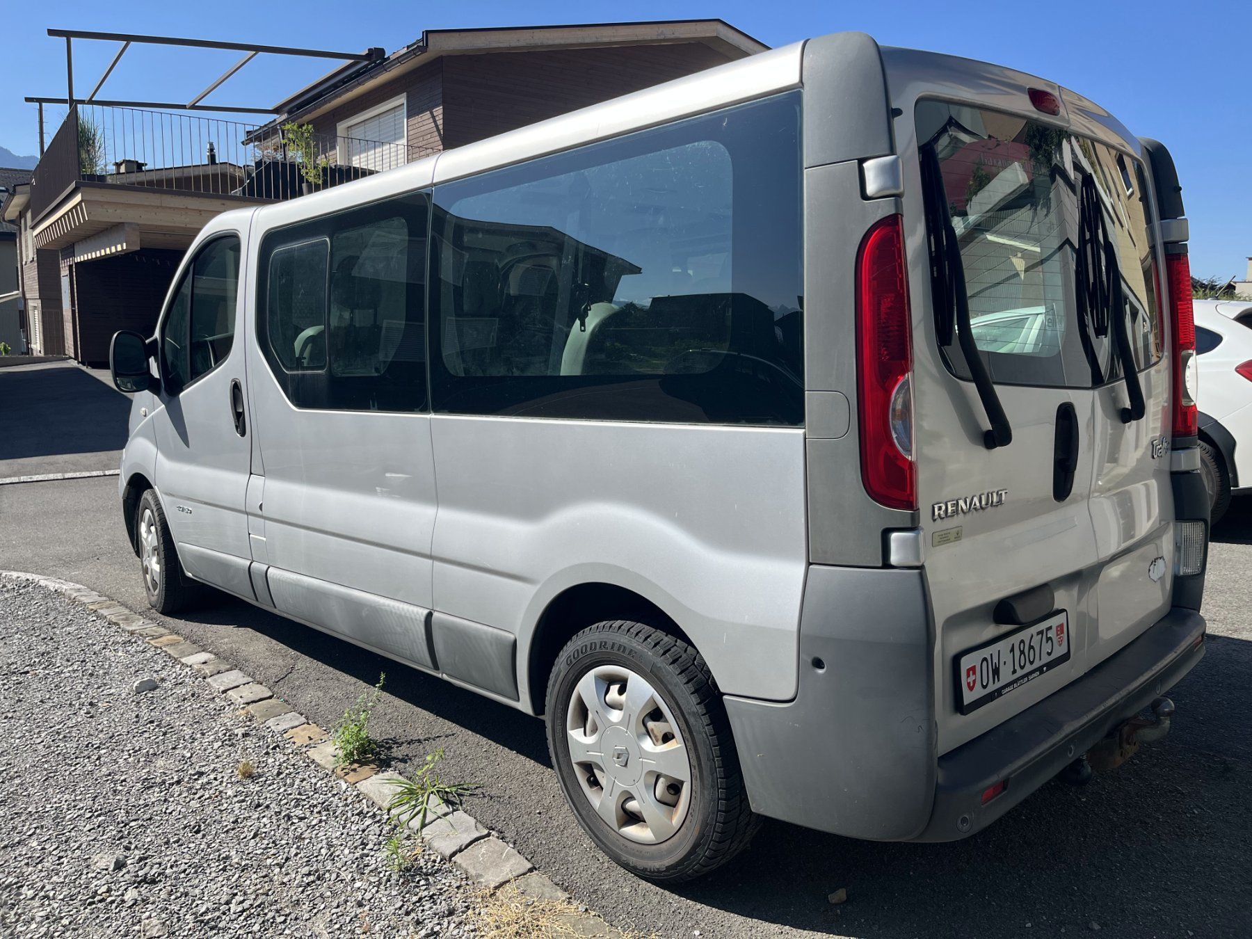 Renault Autos: Renault Trafic 2.5Ci L2H1 Auth – Gebraucht aus Kerns von inf_898n 2