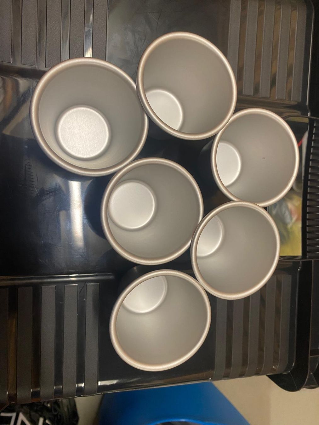 Teglie da forno: Backformen Set 6 Stück silberfarben – Usato da Zürich venduto da luc_z8d5 1