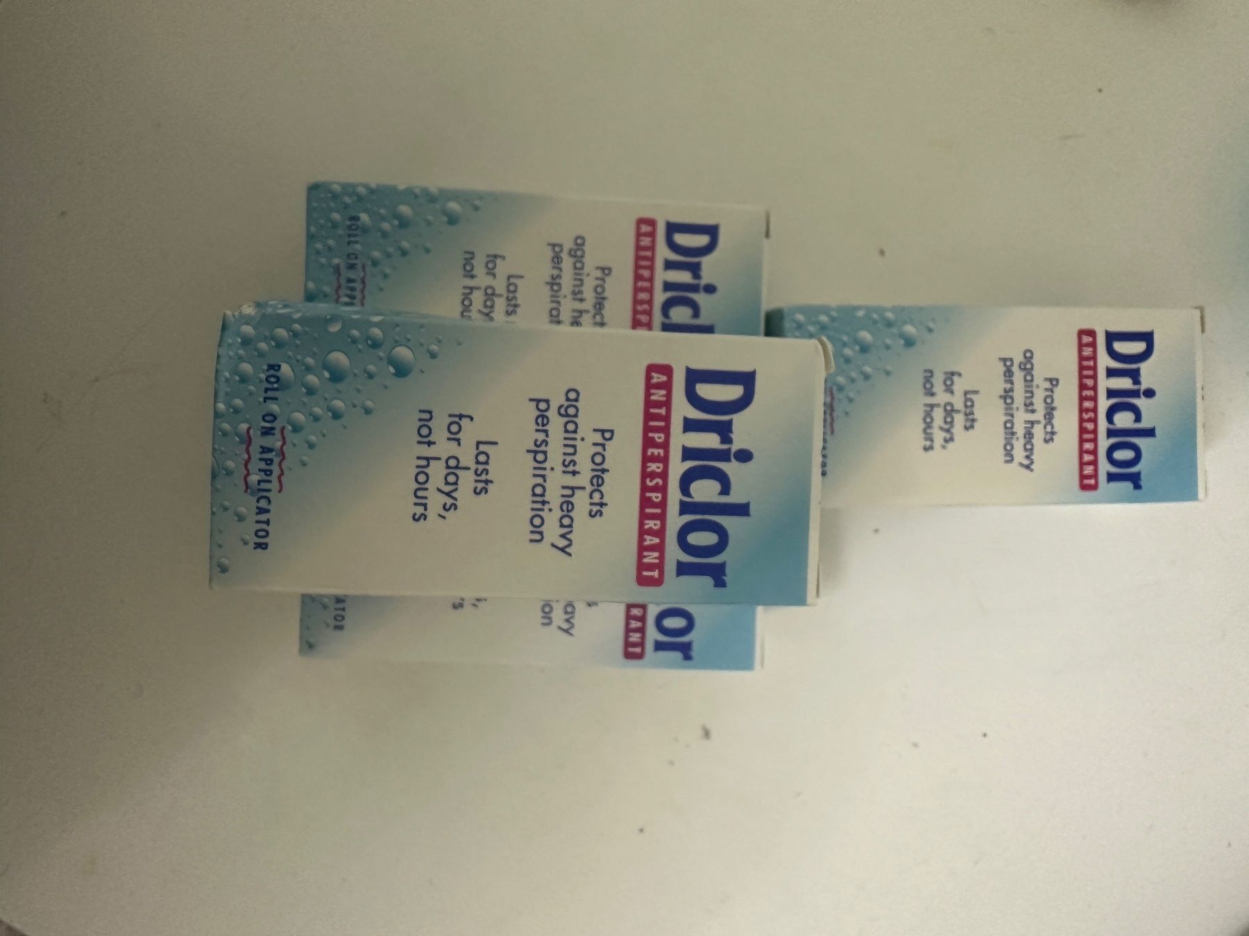 Kosmetik-& Massageliegen: Driclor roll – Gebraucht aus Münchenstein von Esrach 1