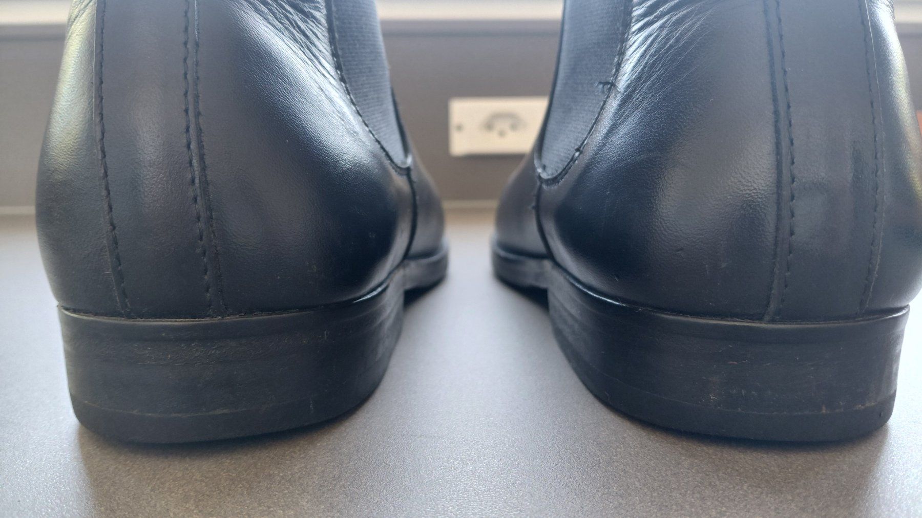 Herrenschuhe: Chelsea Boots, schwarz – Gebraucht aus Maur von Frisbee03 3