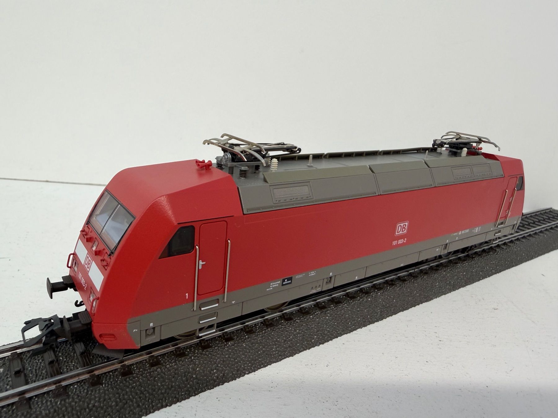 Märklin Modellini di ferrovie: Märklin 34371 E-Lok BR 101 der DB Digital – Usato da Büsserach venduto da ModellbahnDepot 4