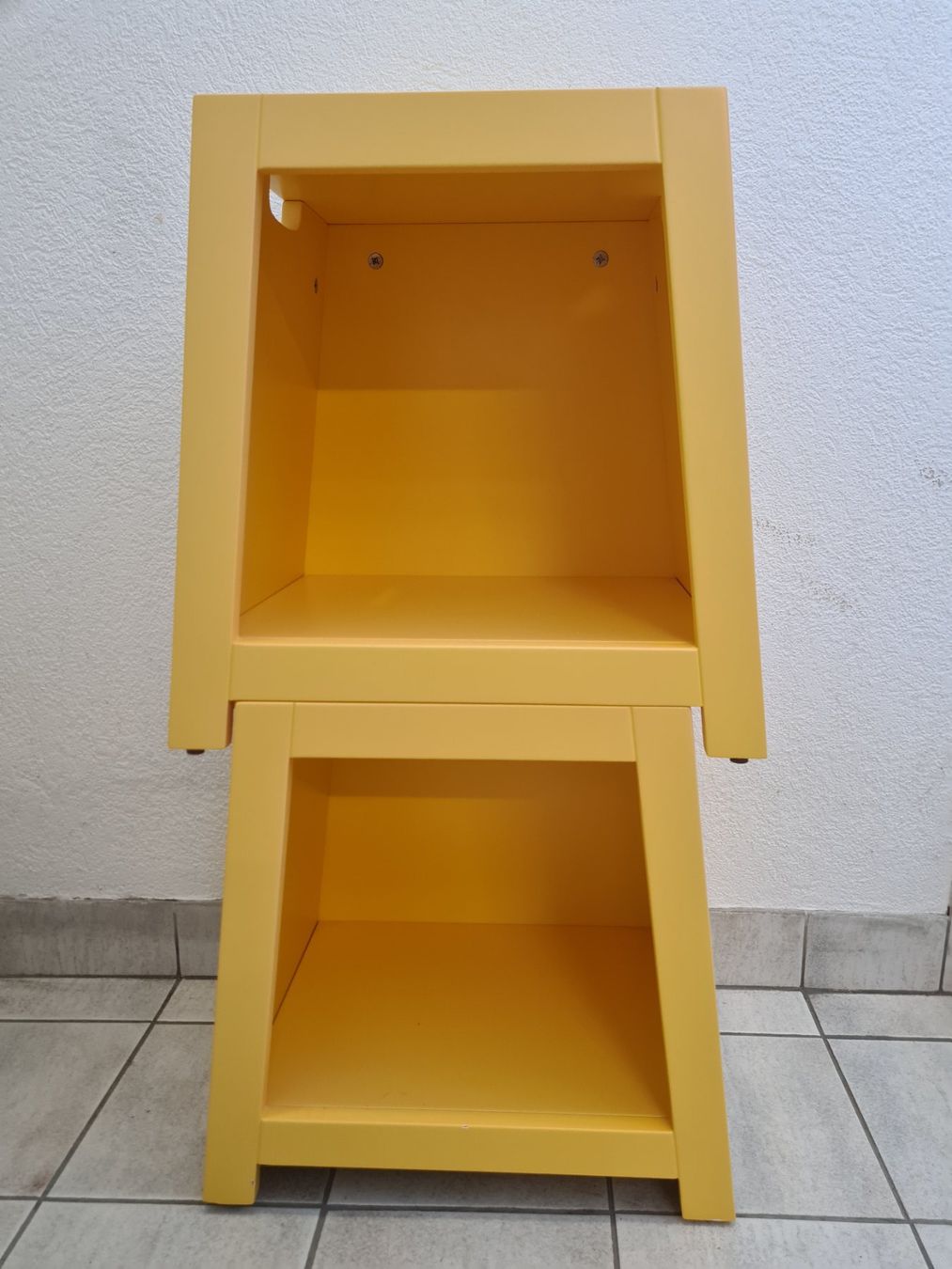 Comodini: Petit meuble design  decolorer – Usato da Monthey venduto da 187-zeroo