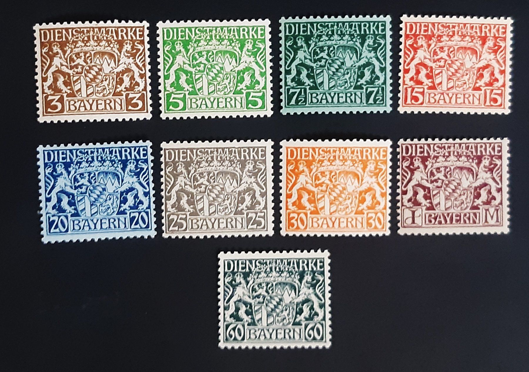 Tous les timbres: Altdeutschland Bayern Dienstmarken 1916** – Neuf (Voir description) à Ebikon par smartbox
