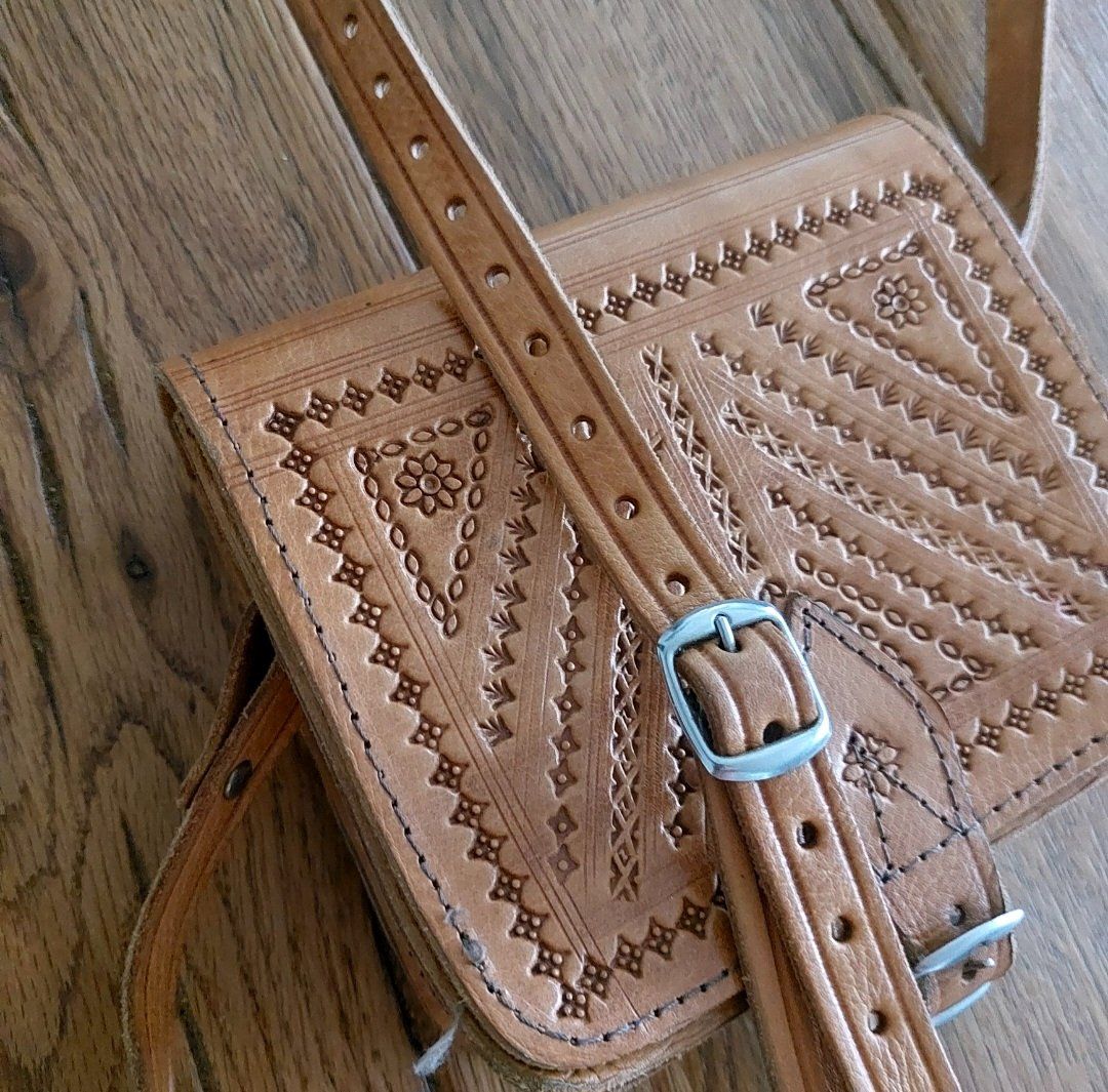 Taschen für Damen: Ledertasche aus Marokko – Gebraucht aus Aarau Rohr von meeruisland 4