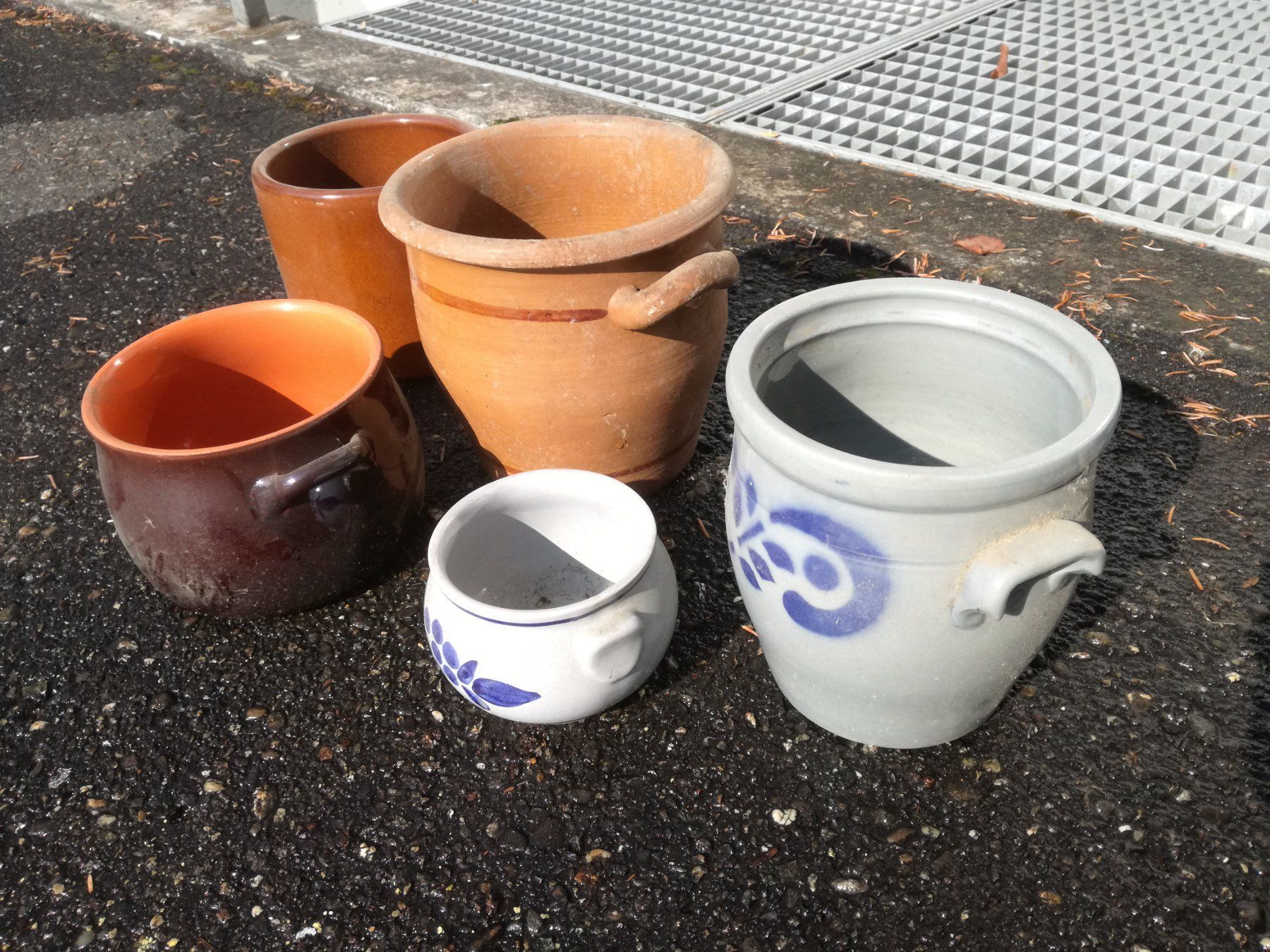Vasi per fiori: Blumentöpfe aus Keramik – Usato da Sursee venduto da Ursus_LU