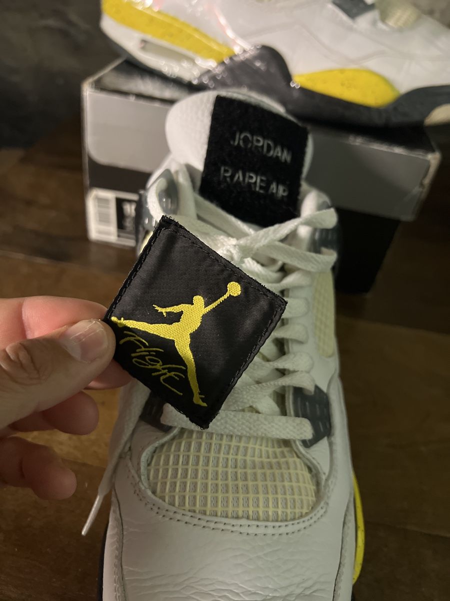 Jordan Herrenschuhe: Air Jordan 4 Tour – Gebraucht aus Zürich von Realvintagesale 1